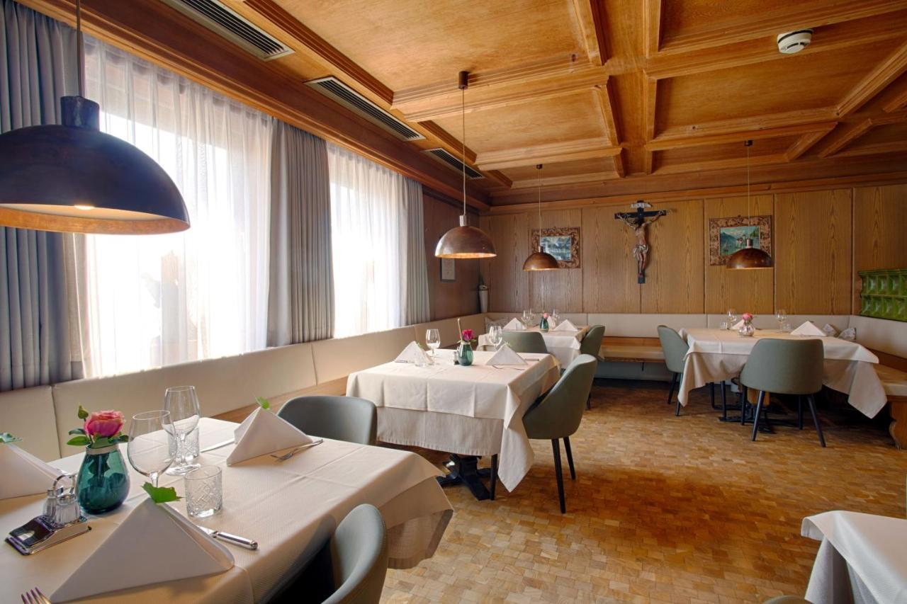 Hotel Lamm Naturns Exterior photo