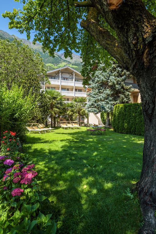 Hotel Lamm Naturns Exterior photo