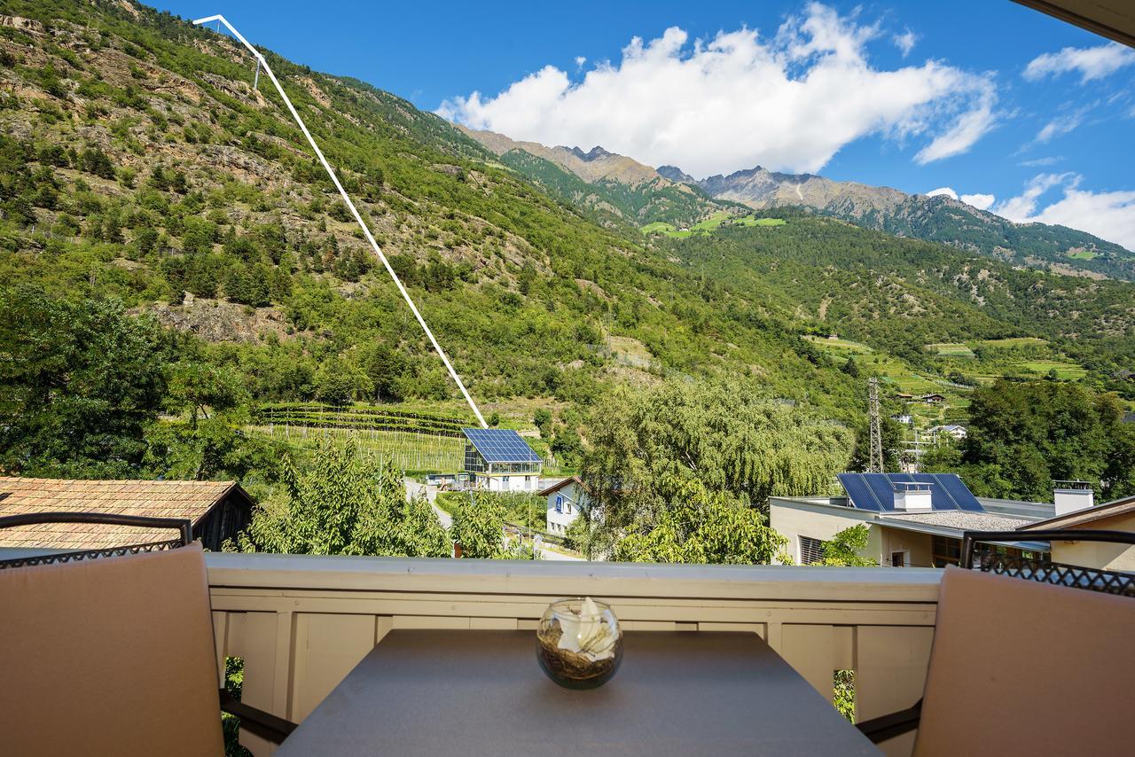 Hotel Lamm Naturns Exterior photo