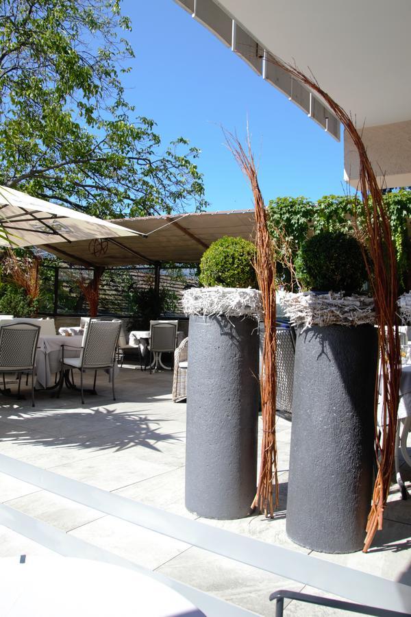 Hotel Lamm Naturns Exterior photo